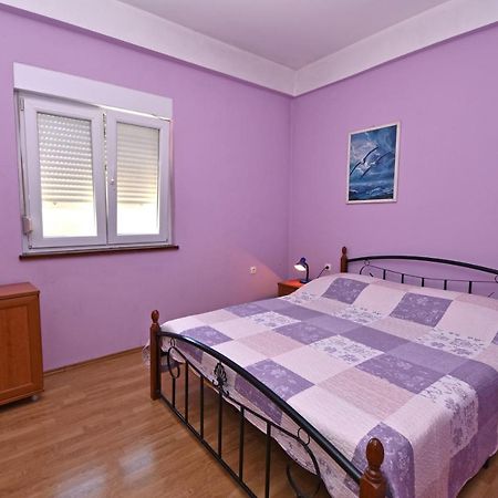 Apartment Meri- Near The Zadar Main Bus Station Exterior photo