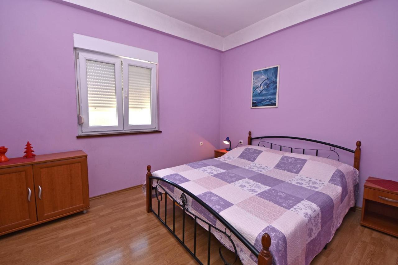 Apartment Meri- Near The Zadar Main Bus Station Exterior photo